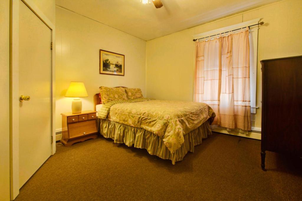 Suites On Main Margaretville Room photo