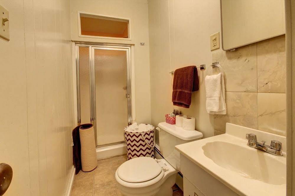 Suites On Main Margaretville Exterior photo